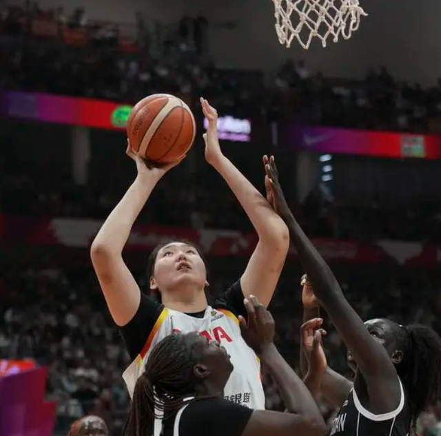 中国女篮86比76战胜南苏丹女篮，再赢一场就能确保晋级世界杯